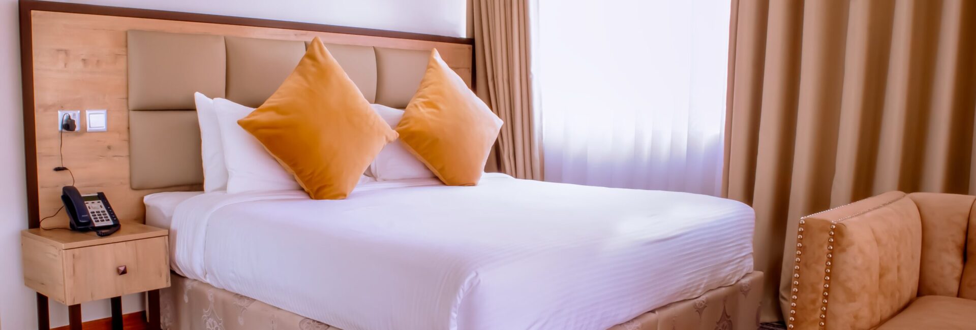 Single Deluxe Room